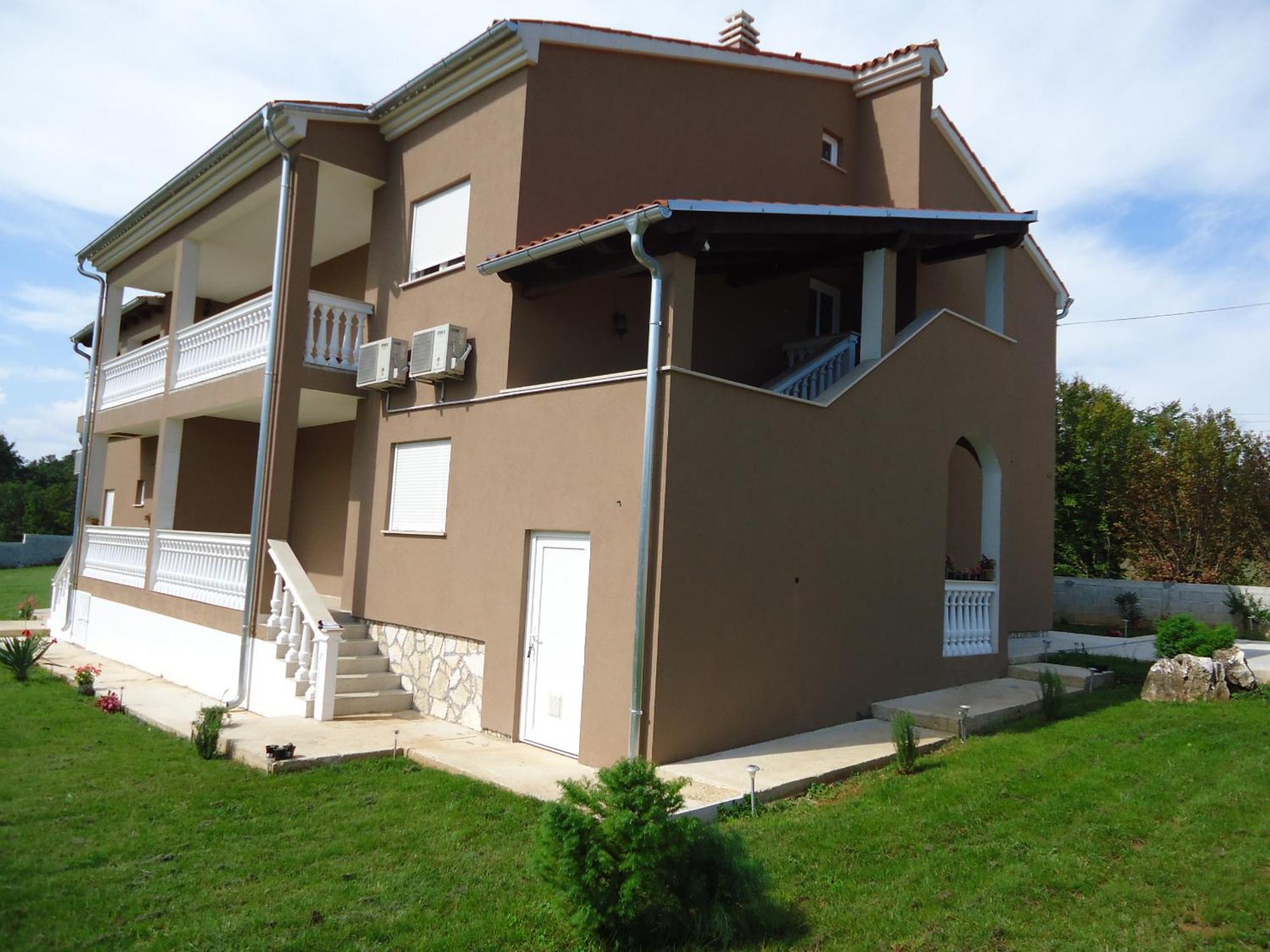 Nina Apartments Krnica Luaran gambar
